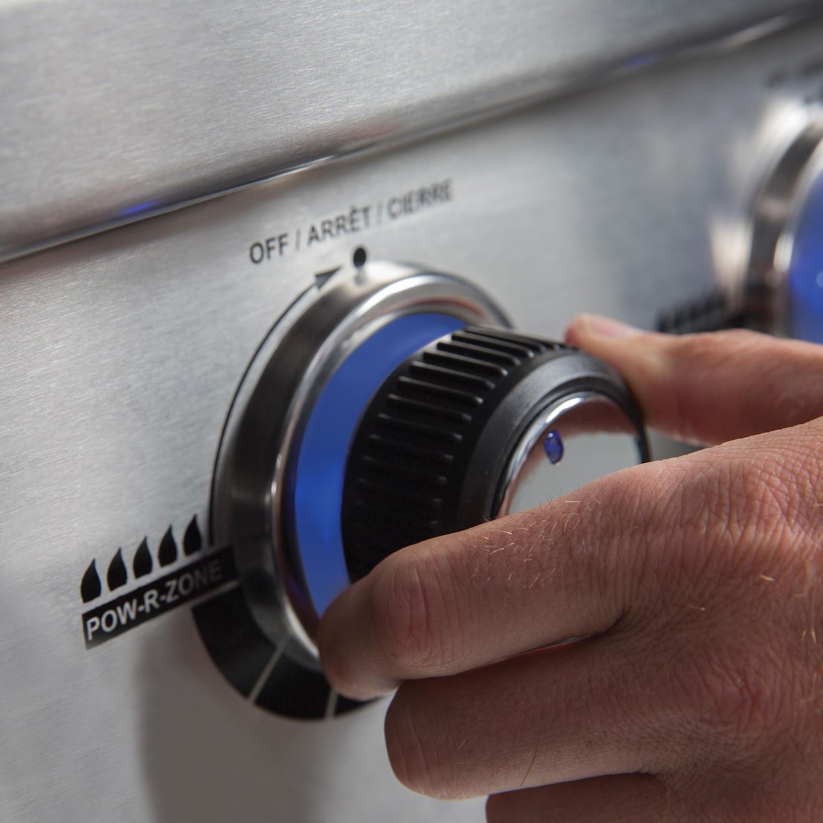 Broil King Regal S420 4-Burner Built-In Gas Grill