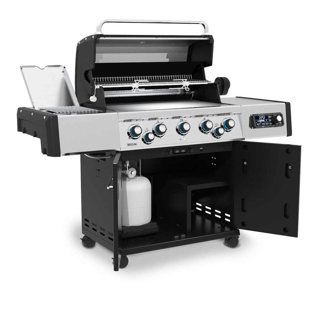 Broil King Regal Q 590 Pro IR 5-Burner Gas Grill