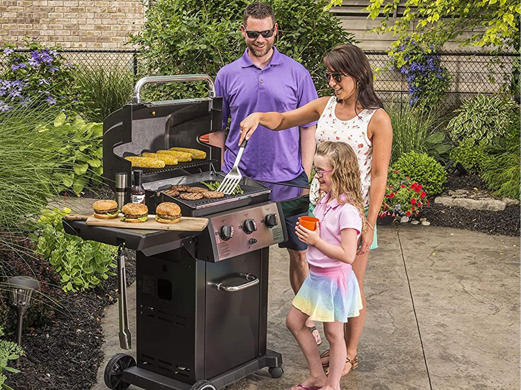 Broil King Monarch 320 3-Burner Gas Grill