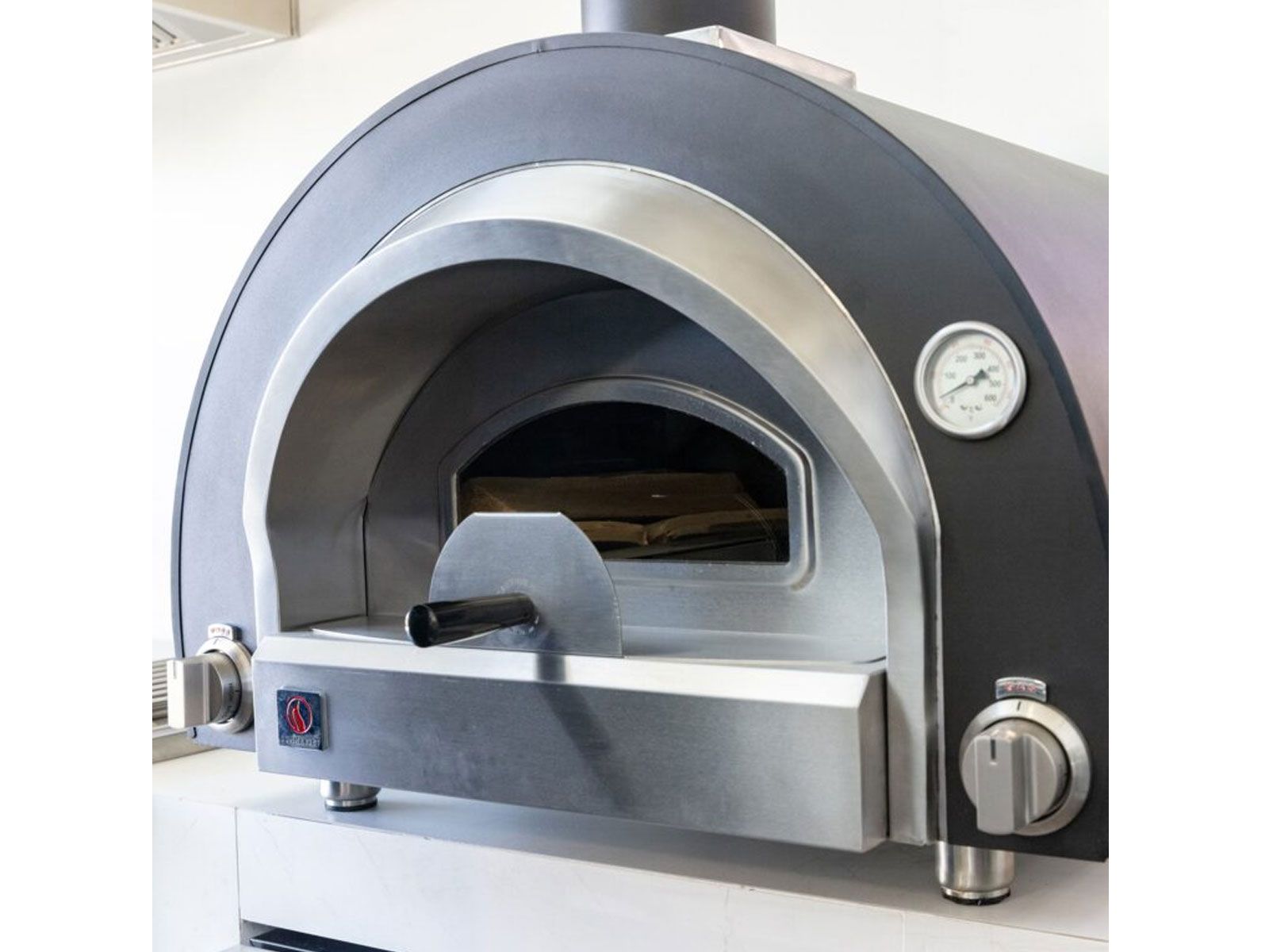 Summerset Hybrid Gas & Wood Pizza Oven