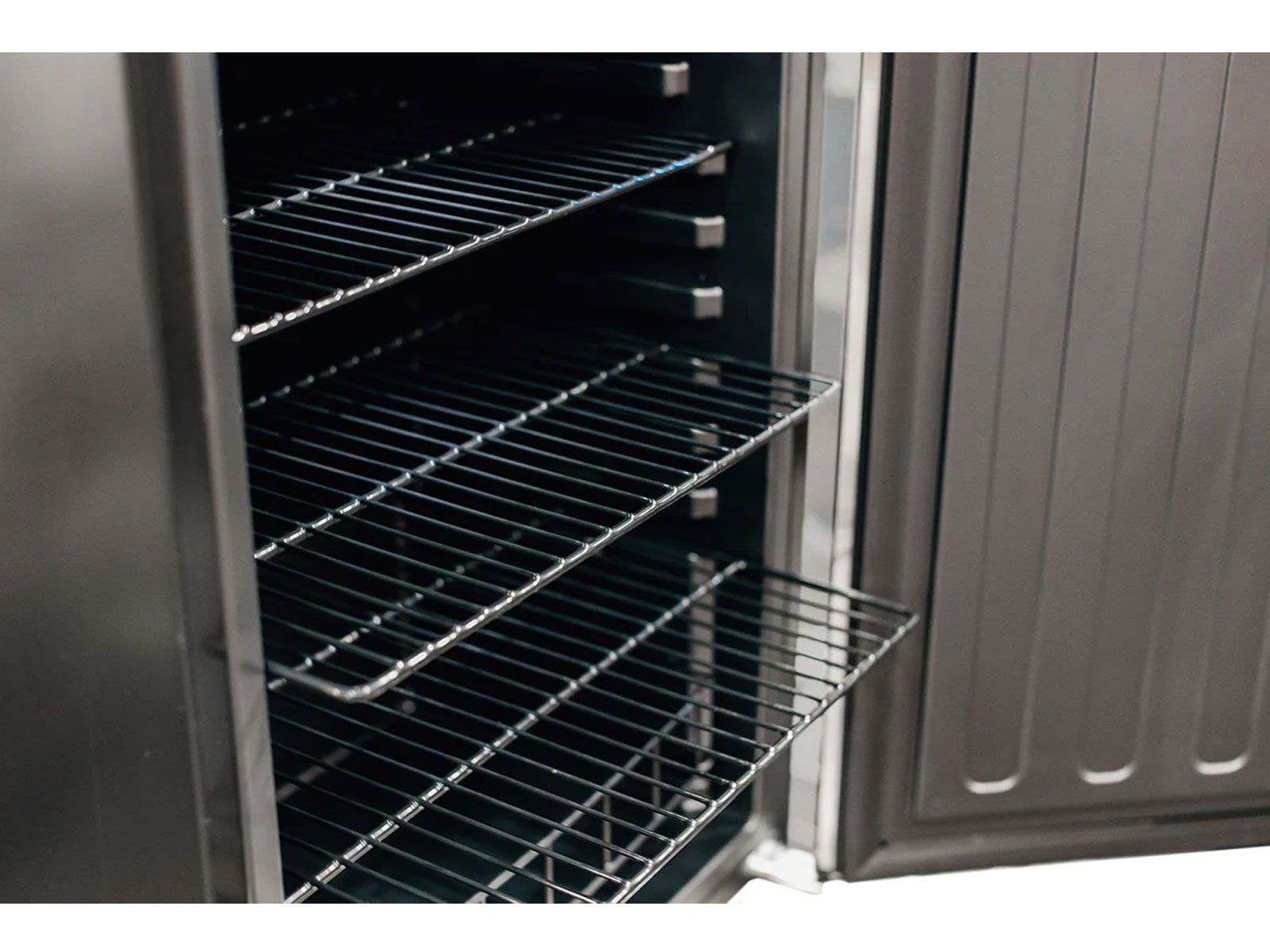 Summerset 22-inch Outdoor Approved Compact Refrigerator