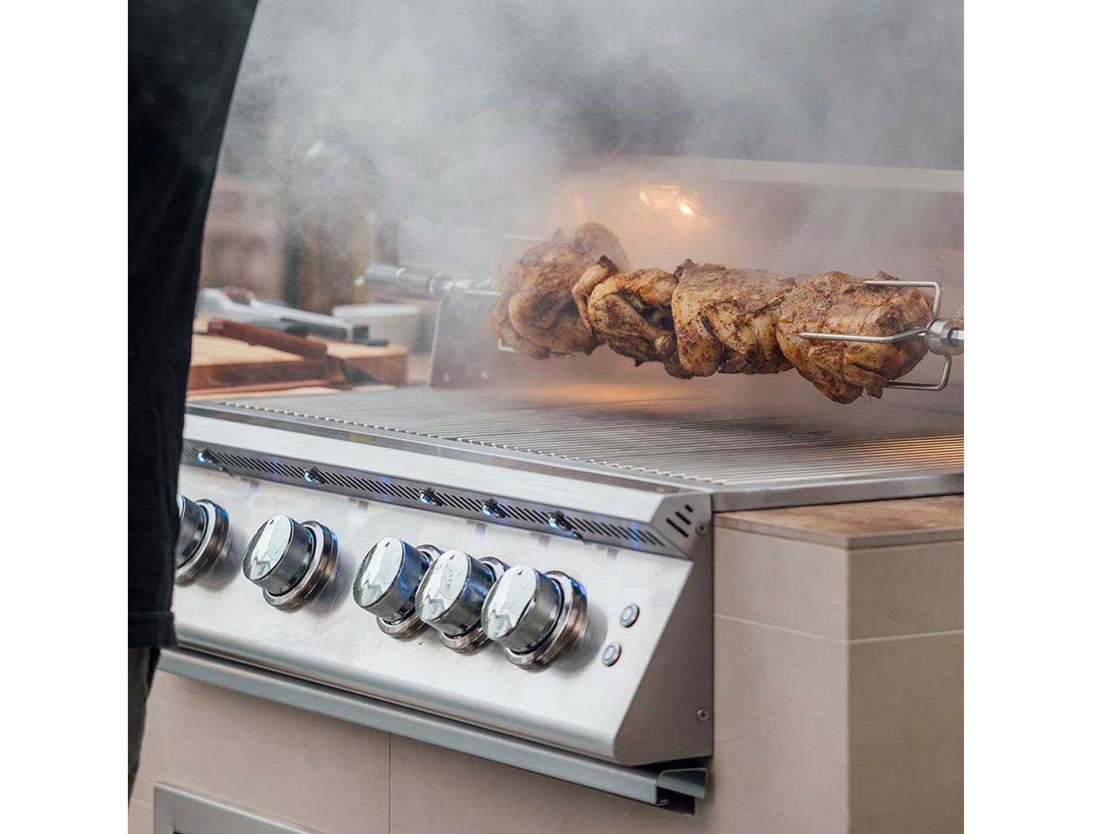Summerset Sizzler Pro 40-Inch 5-Burner Freestanding Gas Grill With Rear Infrared Burner on Deluxe Cart (SZPRO40+DCCART)