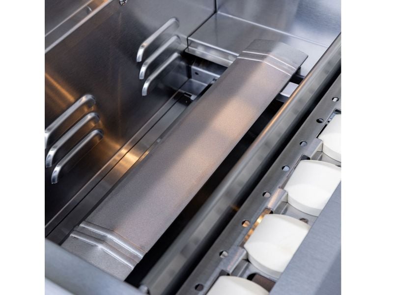 Summerset Sizzler Pro 40-Inch 5-Burner Built-In Gas Grill With Rear Infrared Burner