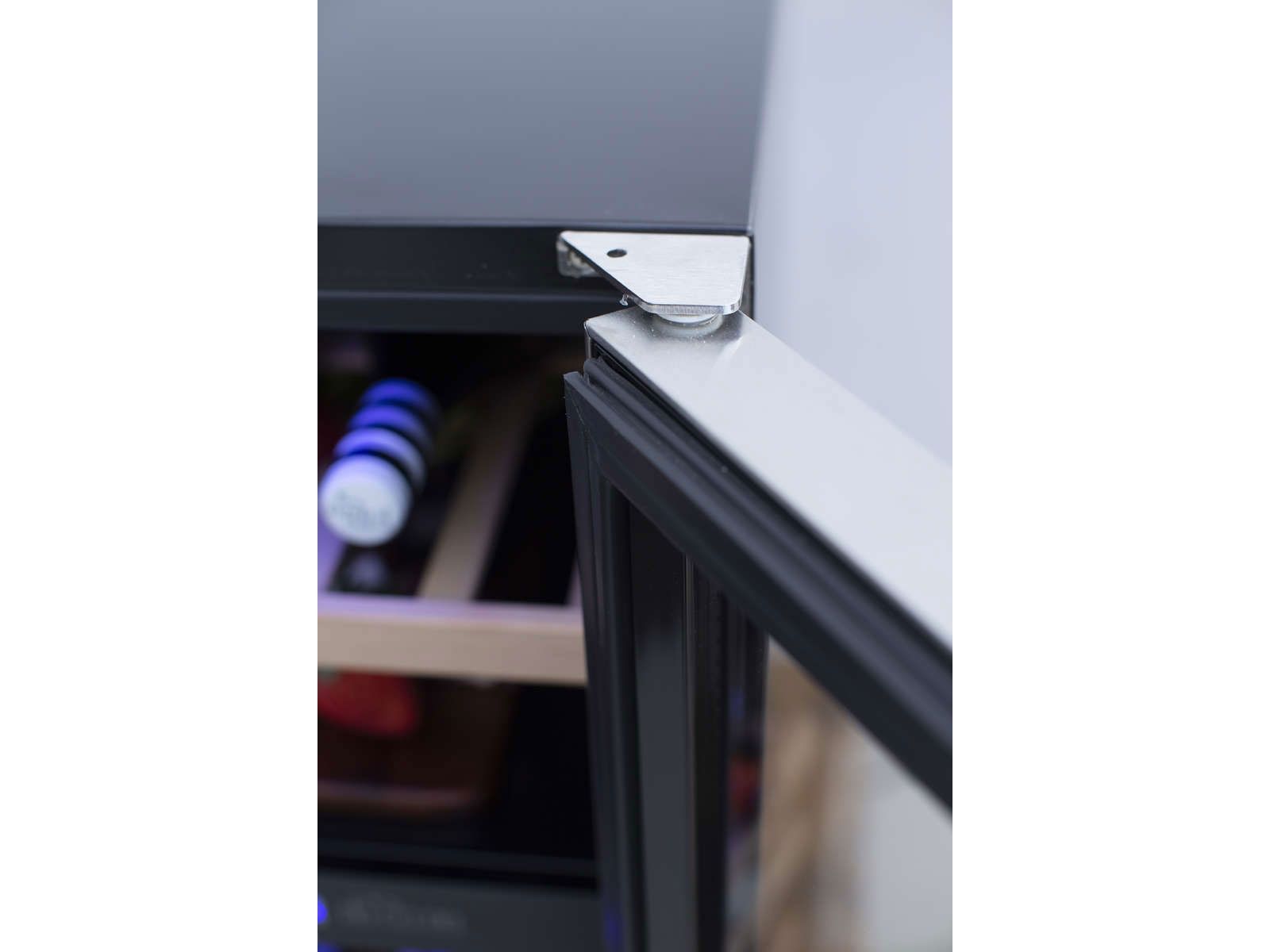 Summerset 24-Inch Outdoor Rated Wine Cooler